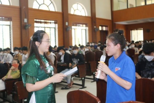 Nâng cao văn hóa tham gia giao thông cho học sinh, sinh viên