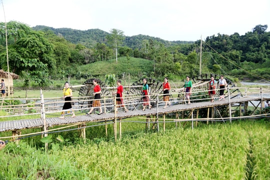 Từ bãi vàng đến điểm du lịch sinh thái hấp dẫn nơi vùng cao Nghệ An