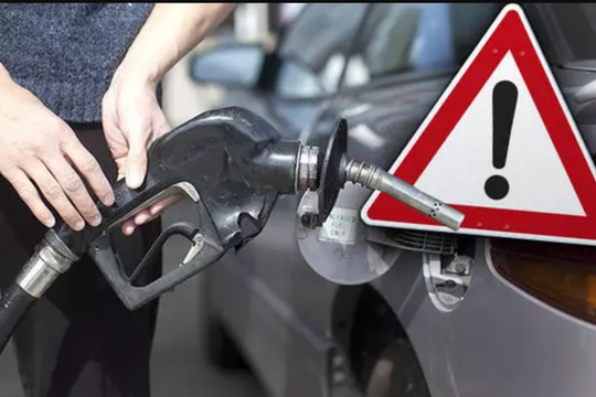 Mẹo đổ xăng cho xe có lợi nhất