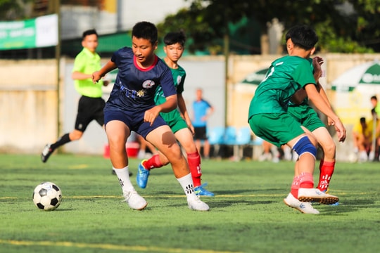 Highlight: Thiếu niên Thành phố Vinh - Thiếu niên huyện Quế Phong: 7-2