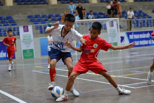 Nhi đồng Quỳnh Lưu - Nhi đồng Cửa Lò (1-1): Quỳnh Lưu 'rộng cửa' giành vé đi tiếp