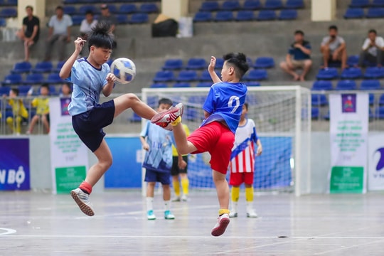 Nhi đồng Tương Dương bất ngờ có chiến thắng tuyệt đối trước Nhi đồng Hưng Nguyên