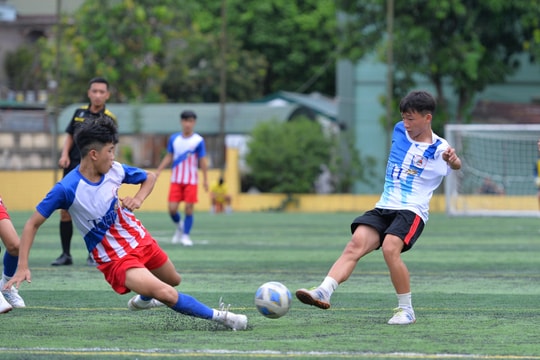 Đội Thiếu niên Yên Thành hòa Đội Thiếu niên Đô Lương trong trận cầu không có bàn thắng