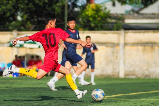 Chiến thắng trước Thiếu niên thành phố Vinh, Thiếu niên Hưng Nguyên giành vé vào bán kết