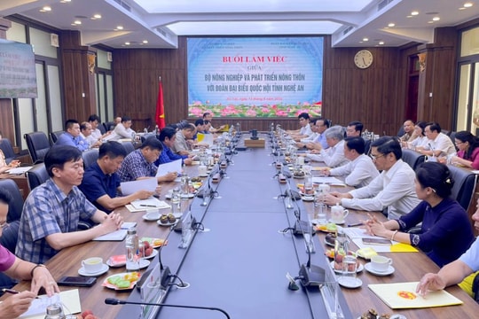 Đoàn đại biểu Quốc hội Nghệ An làm việc với Bộ Nông nghiệp và Phát triển nông thôn