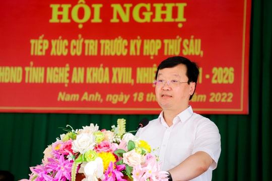 Chủ tịch UBND tỉnh Nguyễn Đức Trung tiếp xúc cử tri xã Nam Anh, huyện Nam Đàn