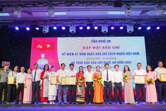 Danh sách 31 tác phẩm đạt giải Báo chí Nghệ An năm 2021