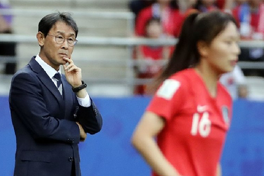 HLV Park tiết lộ thời điểm chốt gia hạn hợp đồng ở Việt Nam; Thái Lan tính thuê HLV người Hàn từng dự World Cup