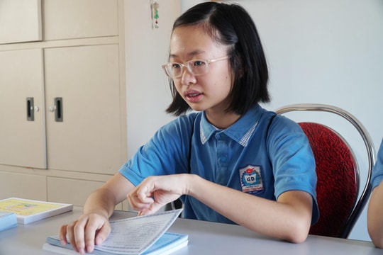 Nữ sinh 'lọt' tốp 5 tuyển sinh lớp 10, chia sẻ bí quyết đạt IELTS 8.5 