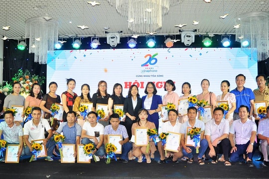 Trung tâm Kinh doanh VNPT - Nghệ An: Tri ân điểm bán VinaPhone năm 2022