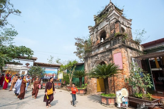 Thành phố Vinh 'định vị' điểm đến hấp dẫn bằng du lịch di sản