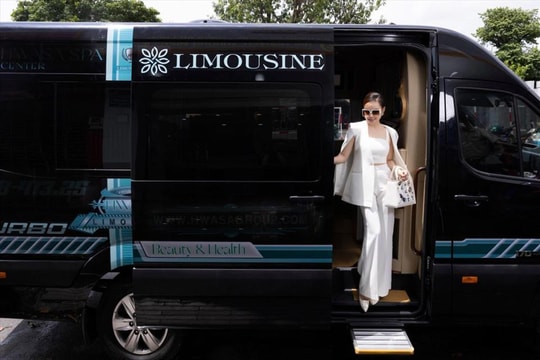 Chiếc xế hộp tiền tỷ thứ 8 mà Vy Oanh vừa tậu có gì đặc biệt?