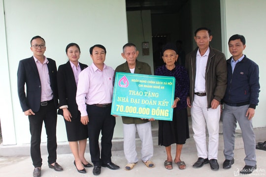 Ngân hàng Chính sách xã hội huyện Con Cuông: Bà đỡ giúp người dân thoát nghèo