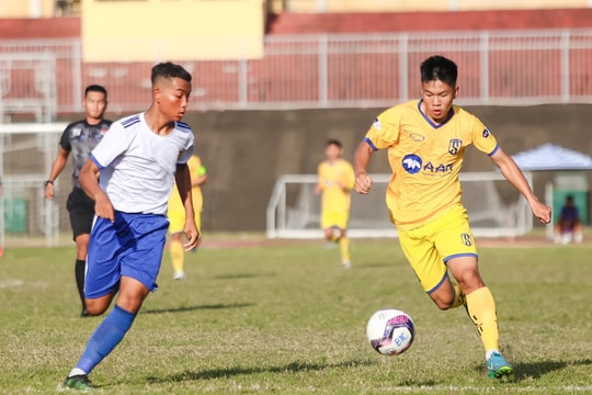 U17 SLNA giành vé vào vòng chung kết U17 toàn quốc sớm một vòng đấu