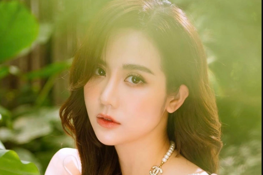 Nữ chính 'Thương ngày nắng về' trải lòng về vai diễn và cuộc sống làm mẹ đơn thân