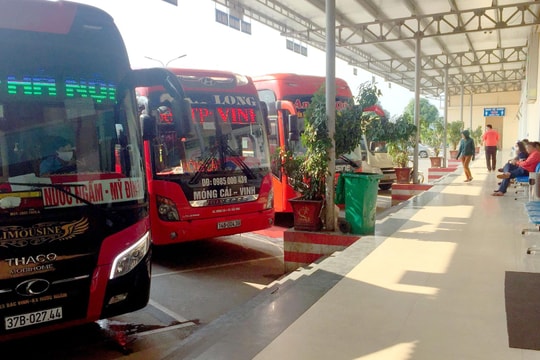 Doanh nghiệp vận tải lao đao giữa bão giá