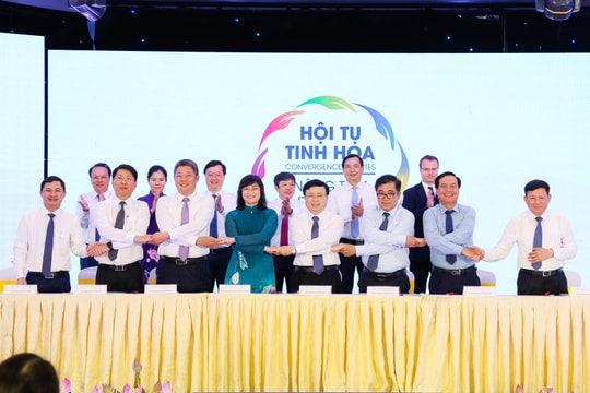 Thành phố Hồ Chí Minh và Hà Nội liên kết cùng các tỉnh Bắc Trung Bộ phát triển du lịch