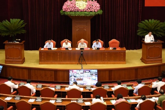 Kiểm tra, kỷ luật của Đảng đi trước mở đường