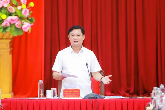 Ban Chấp hành Đảng bộ tỉnh thảo luận về tình hình kinh tế - xã hội