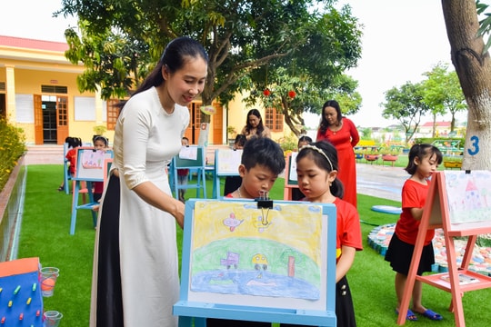 Đề xuất Hội đồng nhân dân tỉnh Nghệ An ban hành chính sách hỗ trợ giáo viên mầm non hợp đồng 