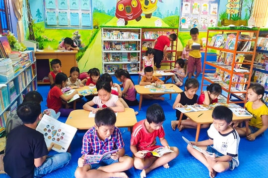 Thư viện ngày hè của học sinh vùng cao