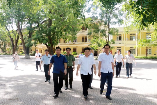 Phó Chủ tịch UBND tỉnh kiểm tra công tác chuẩn bị Kỳ thi tốt nghiệp THPT năm 2022