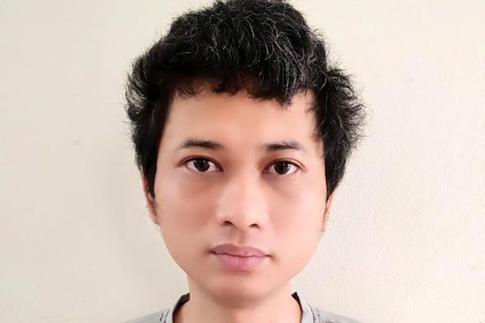 Tạm giữ kẻ bỗng dưng dùng dao đâm 3 cháu nhỏ hàng xóm 