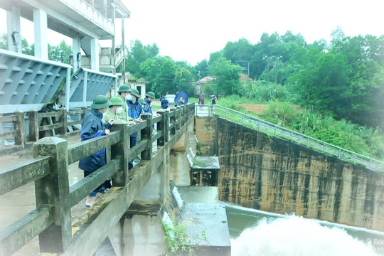 UBND tỉnh Nghệ An chỉ đạo tăng cường kiểm tra, xử lý vi phạm an toàn các công trình thuỷ lợi