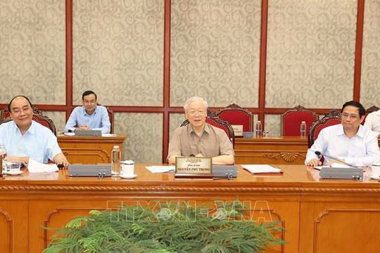 Tổng Bí thư Nguyễn Phú Trọng chủ trì họp Bộ Chính trị, Ban Bí thư xem xét những vấn đề nổi bật