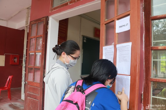 Trường THPT Huỳnh Thúc Kháng và THPT Hà Huy Tập công bố điểm chuẩn vào lớp 10