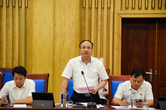 Đại biểu HĐND tỉnh Nghệ An đề nghị nâng cao trách nhiệm, đạo đức công vụ của cán bộ, công chức