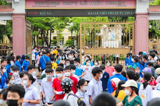 Trường THPT Lê Viết Thuật công bố điểm chuẩn vào lớp 10