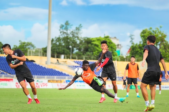 SLNA luyện nhiều mảng miếng tấn công trước trận gặp Hồng Lĩnh Hà Tĩnh