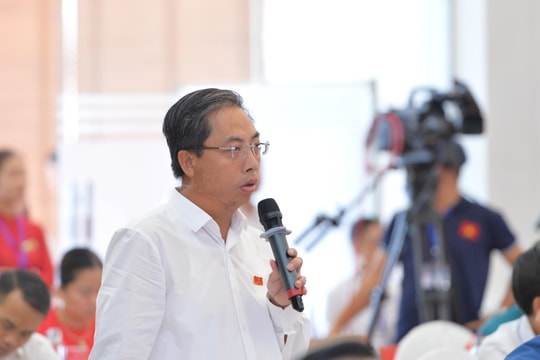 Đại diện lãnh đạo Sở Tài chính làm rõ phương án sắp xếp cơ sở vật chất sau sáp nhập xã, xóm ở Nghệ An