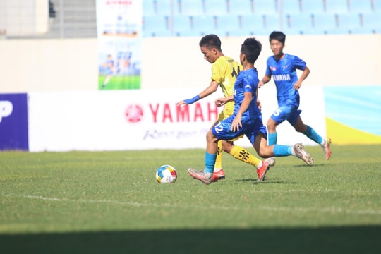 Dội mưa bàn thắng lên U13 PVF, U13 SLNA giành quyền vào chung kết