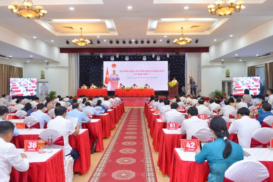 Sáng nay (14/7), Kỳ họp thứ 7, HĐND tỉnh Nghệ An khóa XVIII sẽ biểu quyết các dự thảo nghị quyết và bế mạc