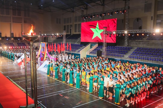 600 vận động viên tham gia Hội thao các Công đoàn cơ sở BIDV khu vực Bắc Trung Bộ