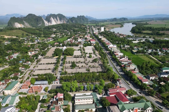 Tháng Bảy về với Nghĩa trang liệt sĩ quốc tế Việt - Lào