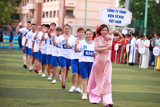 Khai mạc Giải thể thao Khu kinh tế Đông Nam và các Khu công nghiệp tỉnh Nghệ An năm 2022