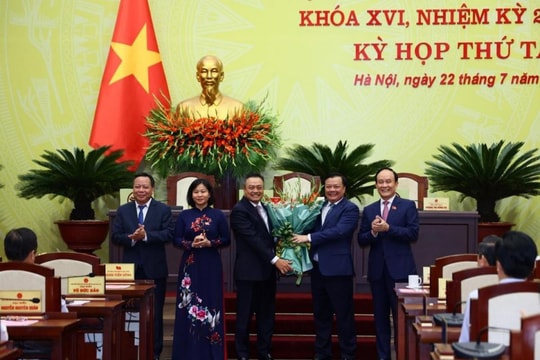 Ông Trần Sỹ Thanh được bầu làm Chủ tịch UBND thành phố Hà Nội