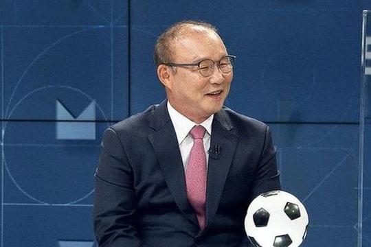 Động thái mới nhất của HLV Park Hang-seo về việc gia hạn hợp đồng; Hà Nội FC chiêu mộ cựu tuyển thủ U19 Croatia
