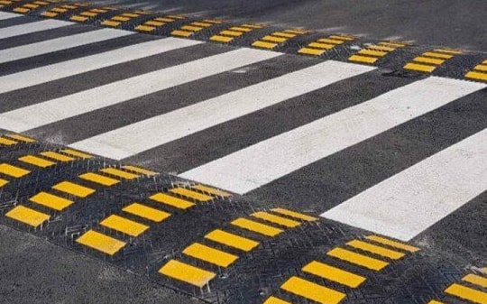 Cử tri Hưng Nguyên kiến nghị lắp đặt gờ giảm tốc tại các ngã tư trên tỉnh lộ 542C