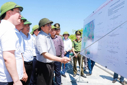 Thủ tướng Phạm Minh Chính kiểm tra, khảo sát một số dự án trọng điểm tại Nghệ An