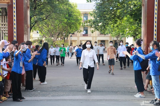 Trường THPT chuyên Phan Bội Châu công bố kết quả trúng tuyển lớp chuyên Tiếng Anh bằng chứng chỉ IELTS