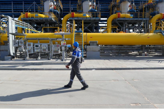 Nga tiếp tục ngắt 'Dòng chảy phương Bắc 1', giá khí đốt vọt lên 2.200 USD 