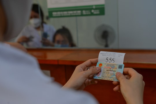 Nhiều tiện tích cho người tham gia Bảo hiểm y tế khi ứng dụng công nghệ thông tin 