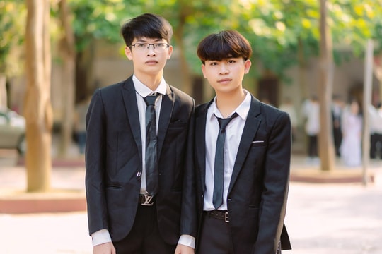 Hai nam sinh Thanh Chương cùng đạt điểm 10 môn Lịch sử