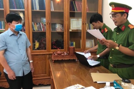 Giám đốc CDC Cà Mau bị bắt vì liên quan Việt Á