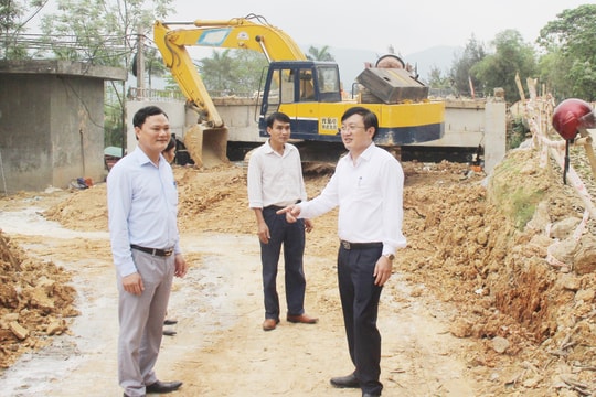 Giám sát thường xuyên để ngăn ngừa vi phạm từ sớm, từ xa 