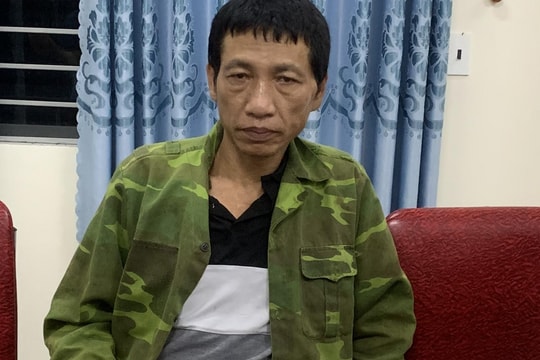 Bắt quả tang đối tượng thủ 'hàng nóng' mua bán hàng nghìn viên ma túy